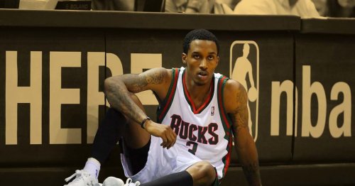 “I feel like I should have bought myself something first” - Brandon Jennings reveals why he regrets providing for his family after getting his first NBA paycheck 