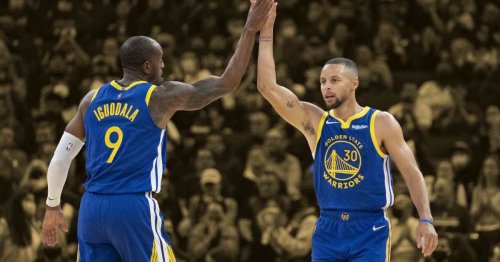 Andre Iguodala says there are players around the NBA jealous of Steph Curry: "Some of the older players [hate] that he came in and took their shine"