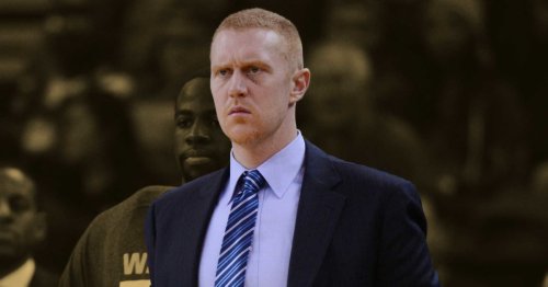 Brian Scalabrine says the NBA teams should shift more to ball movement: "Who doesn't love playing basketball like that?"