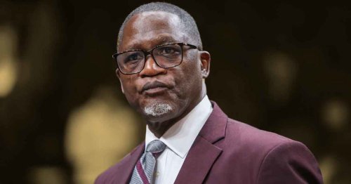 "I didn’t see any of that" - Dominique Wilkins says he was one of the few black athletes that Boston fans weren’t racist toward