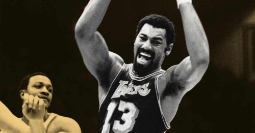 "I have never seen so many overweight gentlemen playing basketball" - Wilt Chamberlain blamed too much lifting for NBA playes' back problems