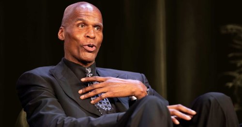 Robert Parish on when to retire from basketball: “When a player that is not on your level is giving you the business and you can’t do s**t about it”