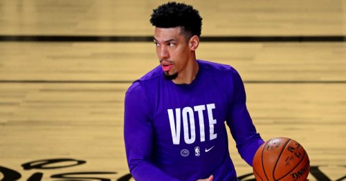 "I don't see them maximizing Steph's last couple years" - Danny Green says the Warriors' future looks bleak unless they make a splash this offseason