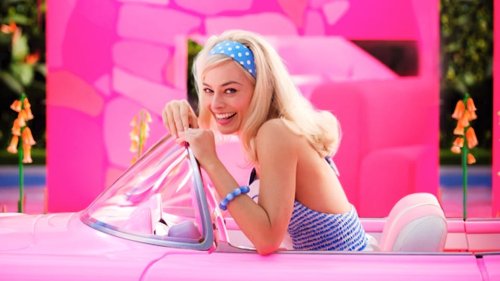 First Picture Of Margot Robbie As Barbie