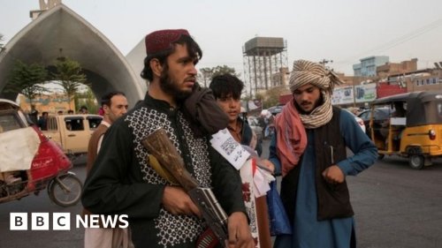 Afghanistan: Taliban hang bodies as warning in city of Herat