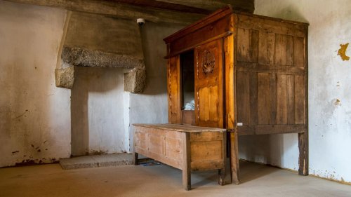 The strange reasons medieval people slept in cupboards