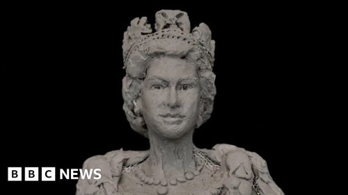 Queen Elizabeth II: Designs for Romsey and Andover statues revealed