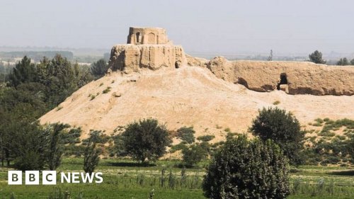 Afghanistan: Archaeological sites 'bulldozed for looting'