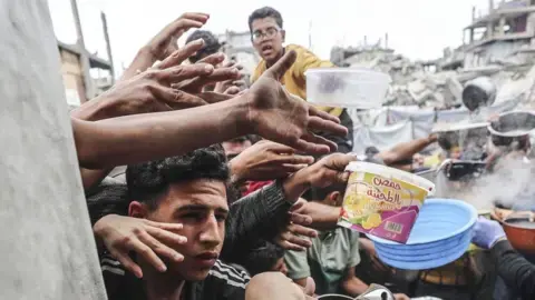 UN agency runs out of food aid in Gaza after Israeli blockade