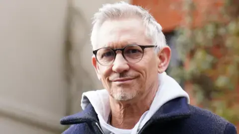 Gary Lineker deletes 'Zionism' post amid criticism