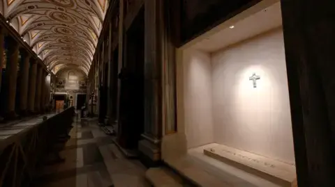 Images of Pope Francis' tomb released