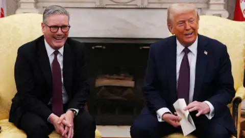 Starmer and Trump discuss 'productive' trade talks