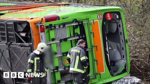 FlixBus: Five dead as coach crashes on German motorway near Leipzig
