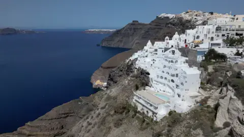 Could an almighty eruption destroy a dreamy Greek island?