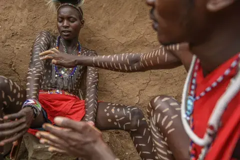Fashionistas and flippers: Africa's top shots