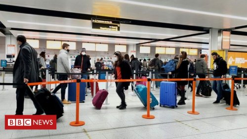 Covid-19: NI vaccination passport applications extended