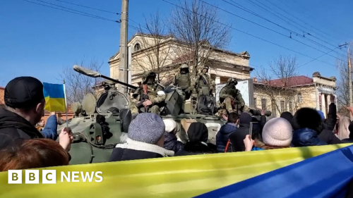 Kherson: How is Russia imposing its rule in occupied Ukraine?
