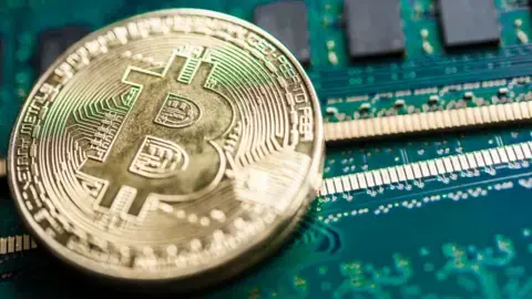 US leads Bitcoin mining as China ban takes effect