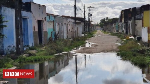 Braskem: as famílias obrigadas a deixar suas casas por risco de colapso de mina em Maceió - BBC News Brasil