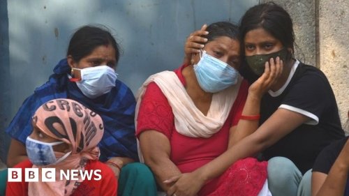 India Covid: Delhi running out of space for cremations