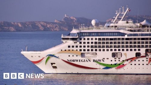 Norwegian Dawn: Mauritius says cruise ship can dock after cholera scare