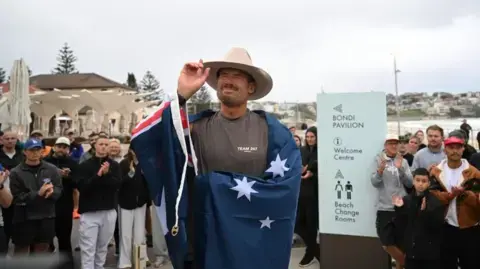 British man claims record-breaking fastest run across Australia
