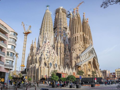 Miquel Barceló, Javier Marín et Cristina Iglesias présélectionnés pour réaliser la façade principale de la Sagrada Família