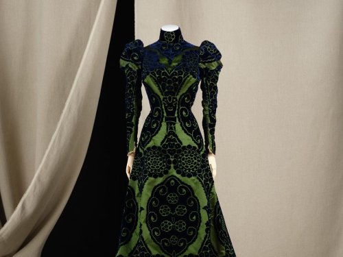 Où voir les plus éblouissantes expos de mode ce printemps et cet été ?