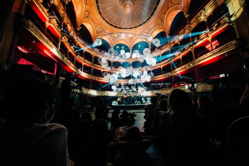 Un live exceptionnel mêlant musique et art numérique s’invite au théâtre du Châtelet