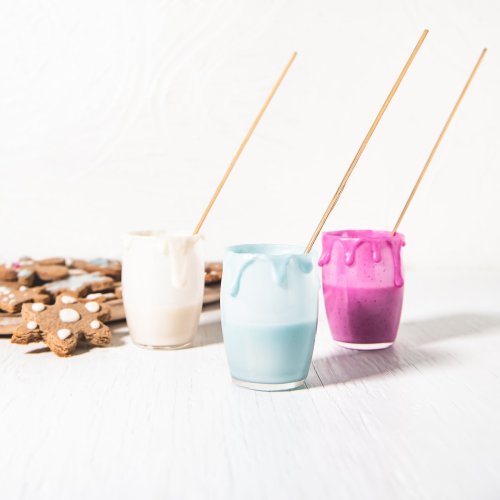 Homemade Naturally Coloured Icing