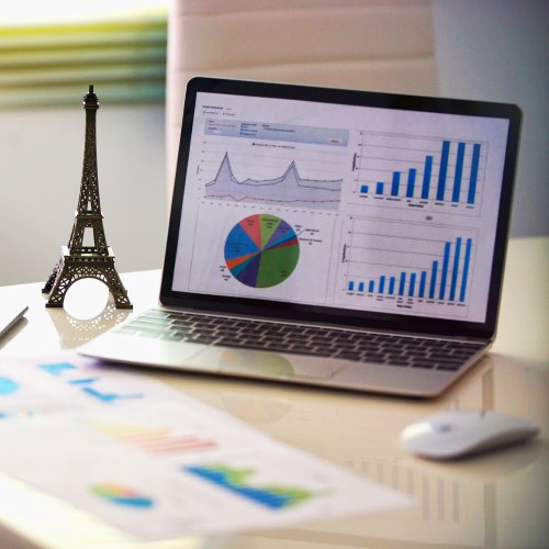 A Simple Plan to Master Financial Strategy - Matthew Roskoff