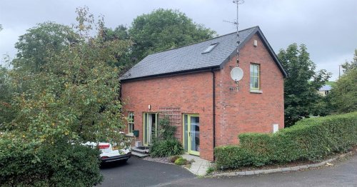 77 Lisnagade Road, Banbridge
