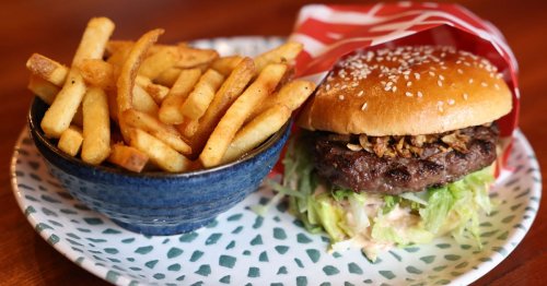 Review: Belfast favourite is the new hot spot for flipping fantastic burgers