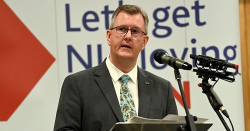 Jeffrey Donaldson encourages DUP reps to support vaccine roll-out