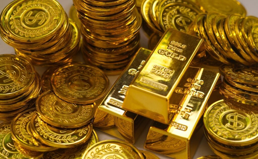 Anthony Pompliano Pitches Gold, Bitcoin As Hedges Against Dollar Debasement: 'If The Government Defaults, You Better...'