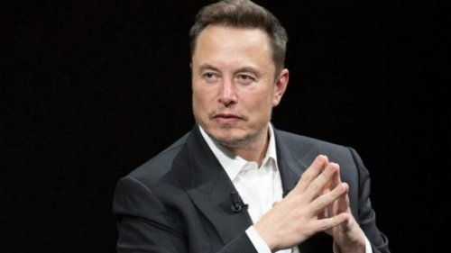 Elon Musk Says 'Hang On To Your Stock' In Surprise Late-Evening Tesla All-Hands Meeting — Touts 7 Million EVs, Optimus Robot, And AI Supercomputer Dojo