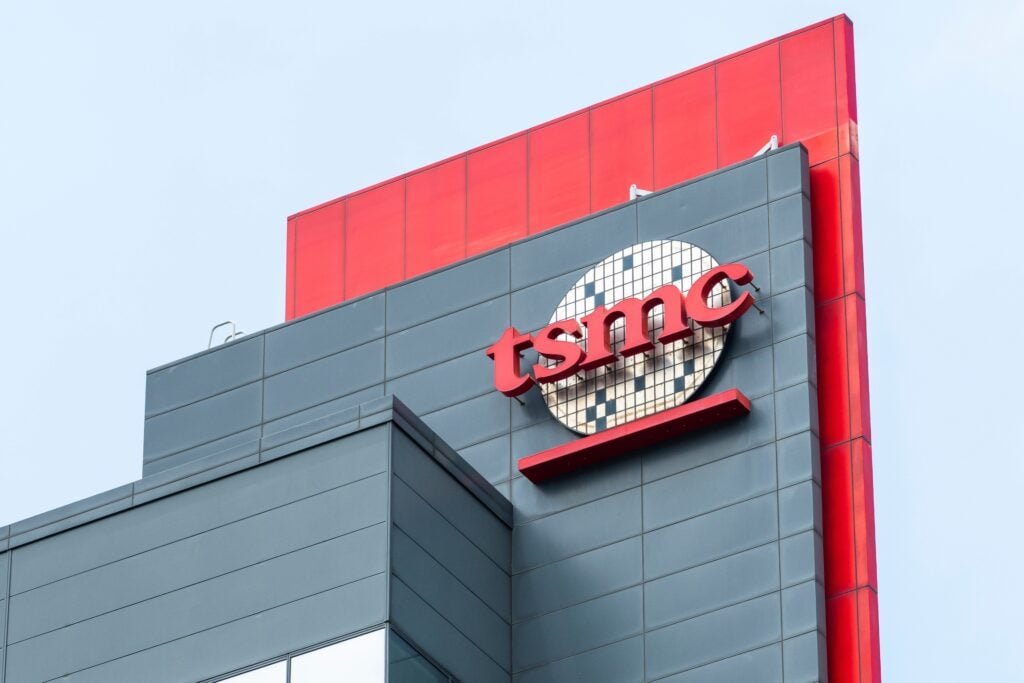 Taiwan Semiconductor Pumps Billions Into Next-Gen Chips, Arizona Growth And Bigger Payouts