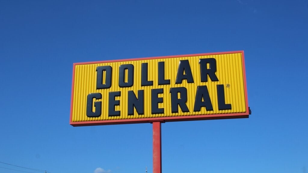 Dollar General Gears Up For Q3 Print; Here Are The Recent Forecast Changes From Wall Street's Most Accurate Analysts