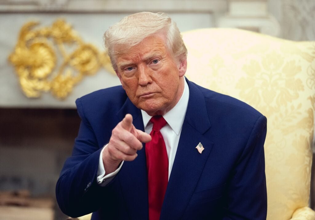 Dow Futures Fall More Than 100 Points — Oil Tumbles Over 8% As Trump Says Supplies Will Be 'Dramatically' More Secure In Long Run Without Iran Threat