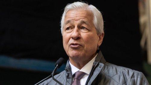 Jamie Dimon Reveals He Will Remain JPMorgan's CEO For 'Few More Years,' Jokes He Won't Swear This Time