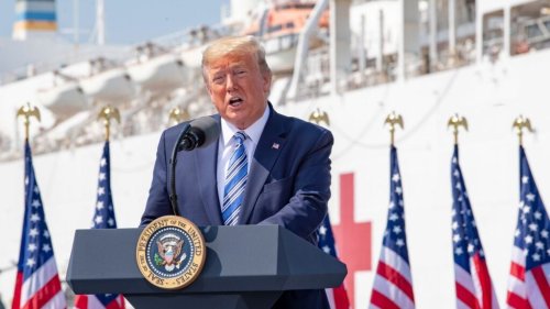 Trump's $400 Million Boeing Jet Gift From Qatar Sparks Outcry From Larry Summers, Peter Schiff: 'Banana-Republic-Level Corruption'