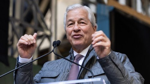 Jamie Dimon, Who Flagged Trouble Before 2008 Lehman Brothers Collapse, Now Warns S&P Earnings Could Fall To 0%: 'Rougher Time For Markets,' Says Dan Niles