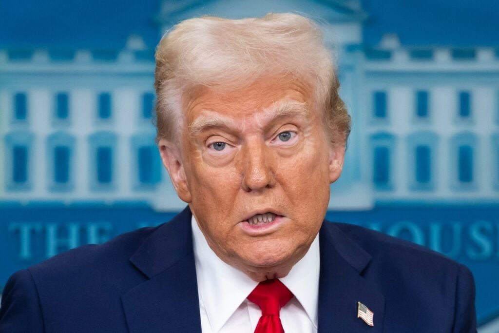 Bitcoin, Ethereum, XRP, Dogecoin Rebound On Trump's Iran Remarks: Analyst Says Watch Out For This BTC Level