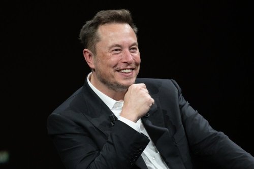 Elon Musk's Biography Has Outdone Most Major Business Contemporaries… Except This One