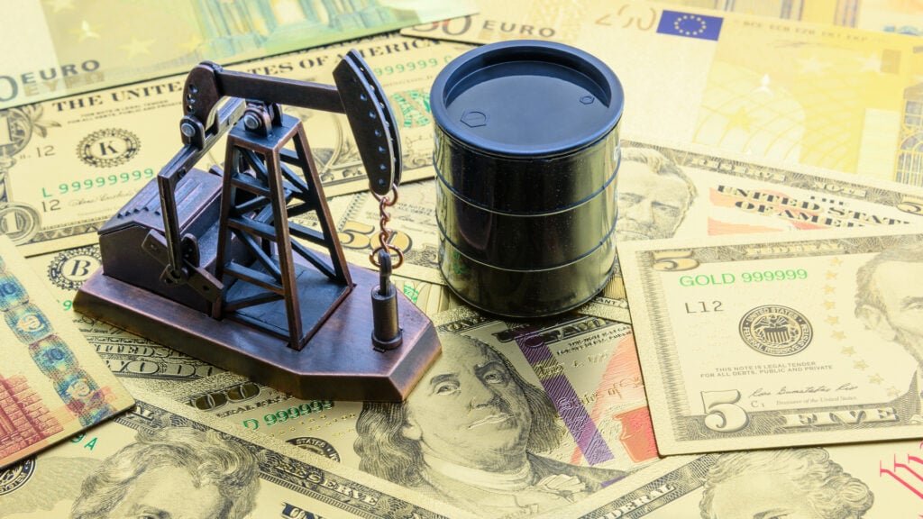 US Dollar, Oil Prices Rallying Together In Historic Market Anomaly In Rare Market Signal Not Seen Since 2005
