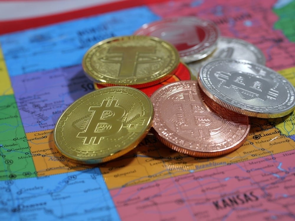 Weekend Round-Up: Blockchain Capital's $700 Million Target, Sanders' Crypto Critique And Bitcoin's Future