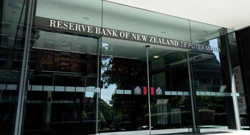 New Zealand Central Bank Serves Up 4th Straight Rate Hike Amid 'Too High' Inflation, Warns More To Come