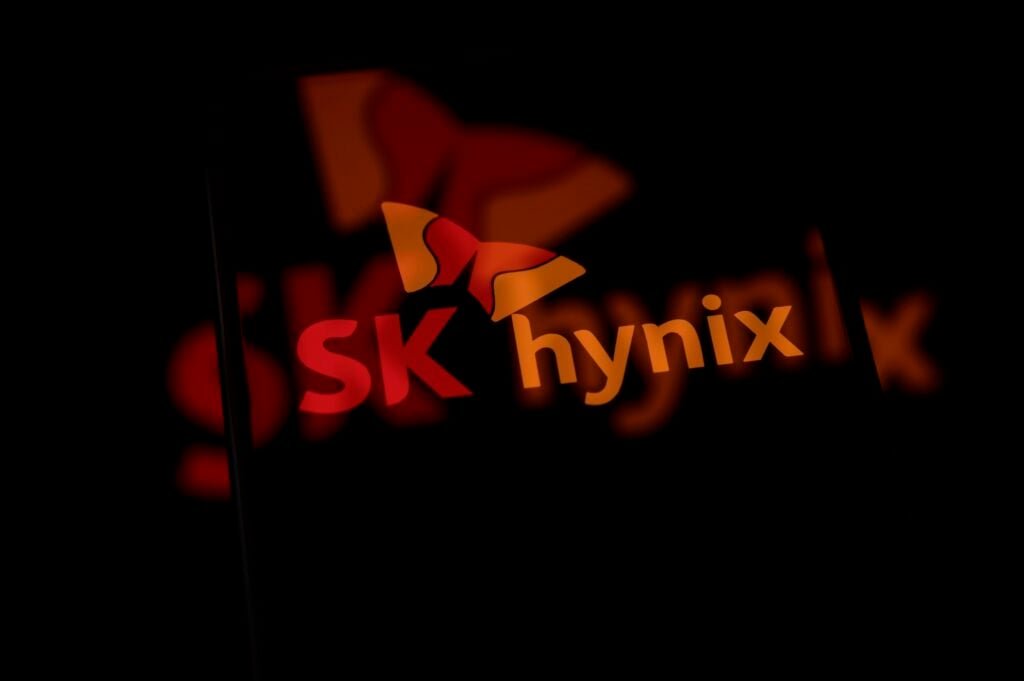 Retail Preps for SK Hynix US Listing: 'Dumping All My MU for This'