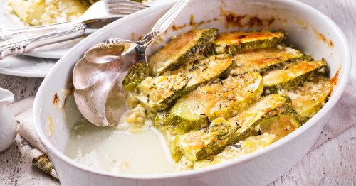 Geniales Rezept für überbackene Zucchini-Scheiben: Ganz fix im Ofen, unfassbar lecker