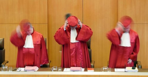 Wahlpannen in Berlin: Karlsruher Richter sieht Zustände wie in einer Diktatur